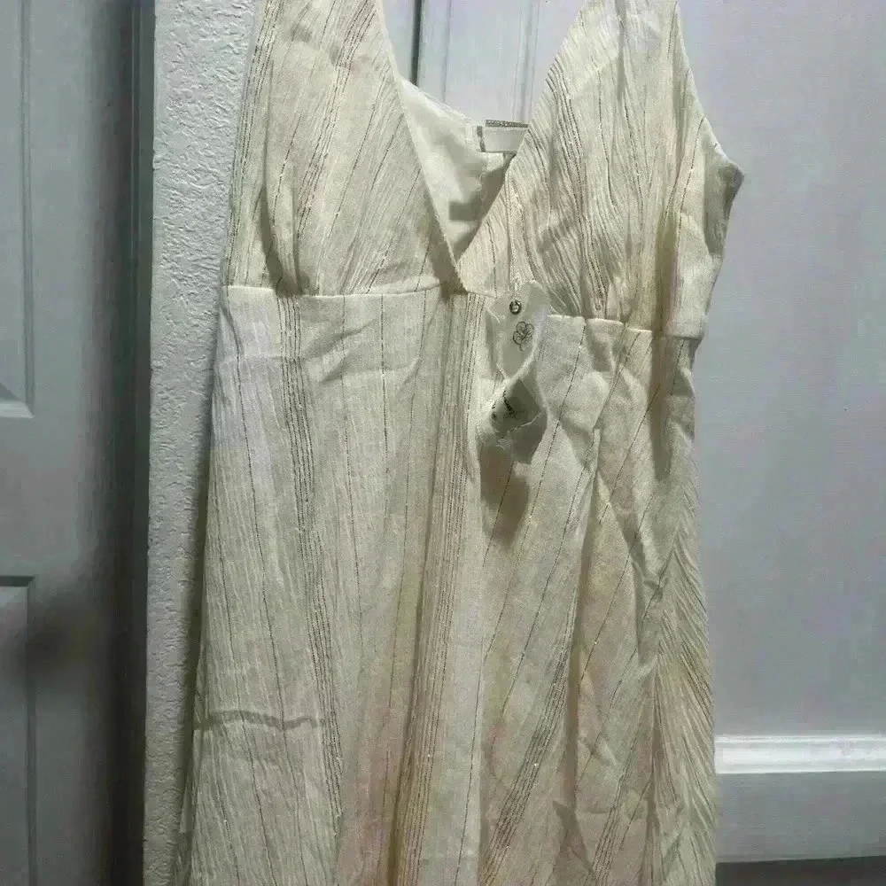 NWT FLORABELLA cream and gold strip dress size small - Picture 5 of 7
